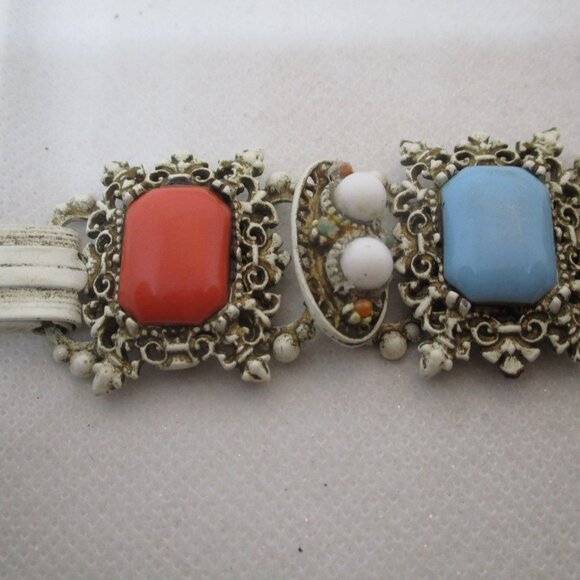 Vintage 1950s Enamel Celluloid Cabochon Section Bracelet Antiqued White Enamel - Picture 8 of 12